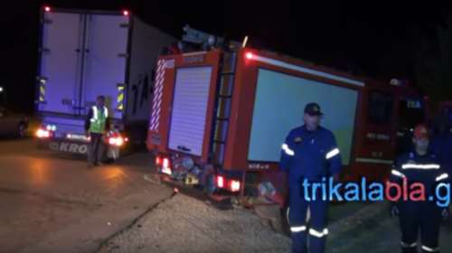 Δύο τραυματίες σε σύγκρουση νταλίκας με βαν στα Τρίκαλα