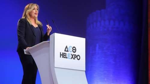 Δείτε live την ομιλία της Φώφης Γεννηματά στην ΔΕΘ