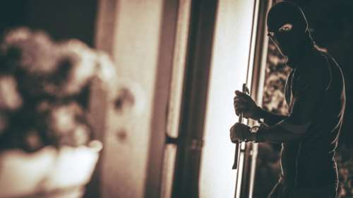 Θύμα διάρρηξης έπεσε βουλευτής του ΣΥΡΙΖΑ