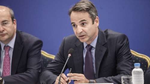 Νέα Δημοκρατία: «Άδειο το νέο κοστούμι Τσίπρα»