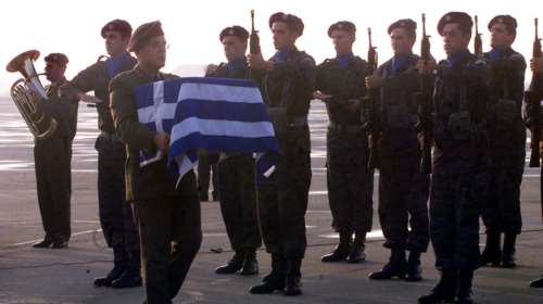 Κύπρος: Ταυτοποιήθηκαν οστά καταδρομέα 50 χρόνια μετά