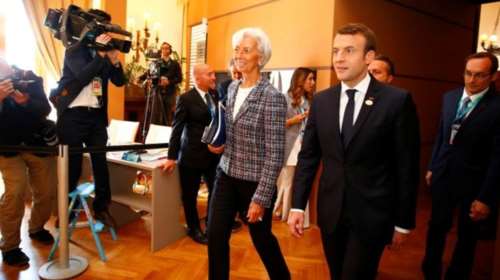 Δυσφορία από το ΔΝΤ για τις δηλώσεις Μακρόν στην Αθήνα