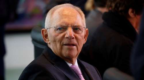 Σόιμπλε: «Μη βιαστούν όσοι θέλουν ένταξη, μην έχουν την τύχη της Ελλάδας»