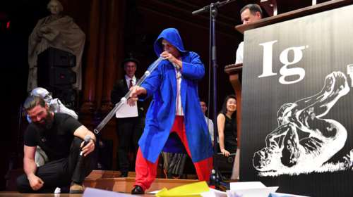 Ποιοι πήραν τα Νόμπελ του «τρελού επιστήμονα»