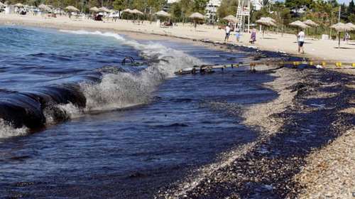 Υπ. υγείας: Σε ποιες περιοχές του Σαρωνικού απαγορεύεται η κολύμβηση