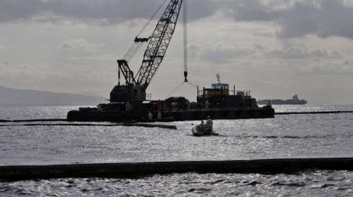 Ακόμη βγάζουν μαζούτ από  τις δεξαμενές του Αγία Ζώνη ΙΙ