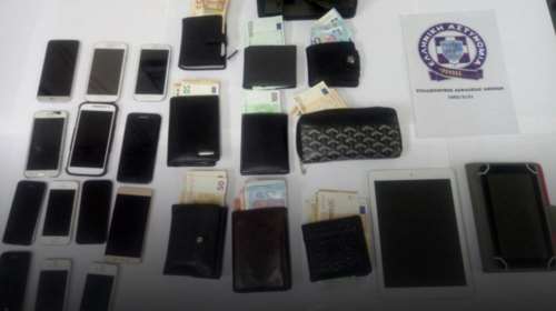 Εξαρθρώθηκε τεράστιο κύκλωμα πορτοφολάδων - είχαν κλέψει 4.000 πορτοφόλια