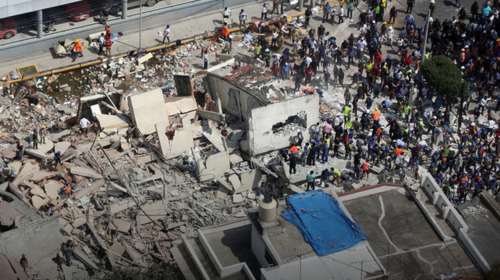 Εκατοντάδες νεκροί , οι 21 μαθητές, από τα φονικά 7,1 Ρίχτερ στο Μεξικό