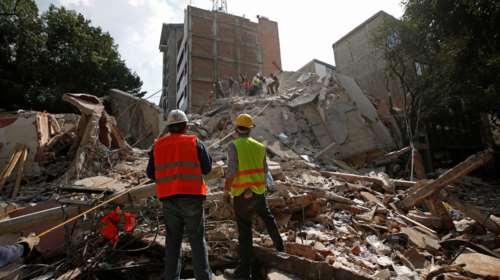 Μεξικό: Εικόνα καταστροφής και 248 νεκροί από τα 7,1 Ρίχτερ