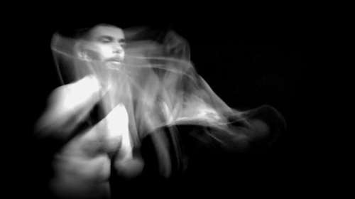 Το «Ταπ Άουτ» του Ανδρέα Φλουράκη επιστρέφει στο Θέατρο Οδού Κεφαλληνίας