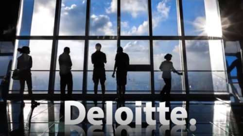 «Θύμα» χάκερ η Deloitte: Σήκωσαν απόρρητες πληροφορίες πελατών και σχέδια