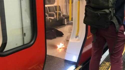 Φωτιά στο μετρό Tower Hill του Λονδίνου