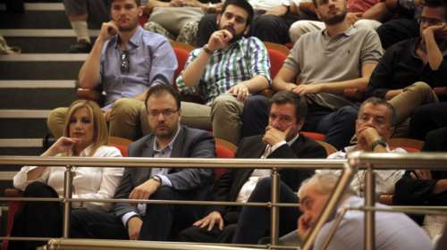 Κεντροαριστερά: Έκλεισε η συμφωνία με Wind και OTS