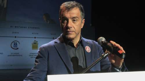 Νέα πρόταση &amp; έκκληση Θεοδωράκη για την εξ&#39; αποστάσεως ψήφο