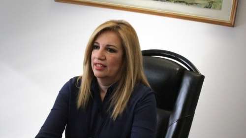 Γεννηματά: Το πολιτικό σκηνικό βαλτώνει στο δίπολο ΣΥΡΙΖΑ-ΝΔ