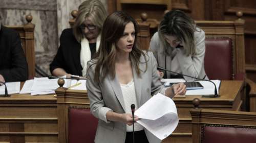 Σύντομα οι 120 δόσεις στις οφειλές των ελεύθερων επαγγελματιών στον ΕΦΚΑ