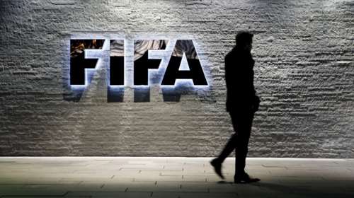 Σκάνδαλο FIFA: Έφοδος του ΣΔΟΕ σε σπίτια και γραφεία στην Ελλάδα