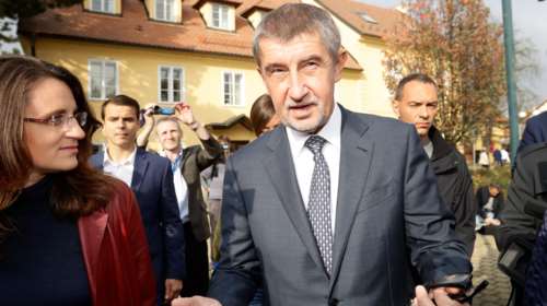 O «Τραμπ της Τσεχίας» φαβορί στις βουλευτικές εκλογές