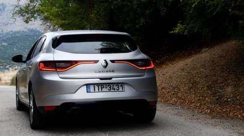 Το Renault Megane 1.2 TCE πάει στην Ηπειρο και ξεδιπλώνει τον χαρακτήρα του