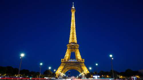 Πότε είναι παράνομο να φωτογραφίζεις τον Πύργο του Άιφελ