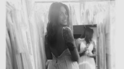 Νύφη για πρώτη φορά η Ευρυδίκη Βαλαβάνη - Σε ποιον είπε το «ναι» [Εικόνα]