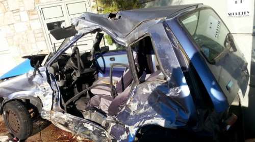 Λεωφορείο των ΚΤΕΛ διέλυσε ΙΧ - Νεκρός ο οδηγός του οχήματος