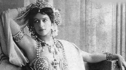 Μάτα Χάρι: Η Ολλανδία τιμά τη διασημότερη κατάσκοπο του κόσμου