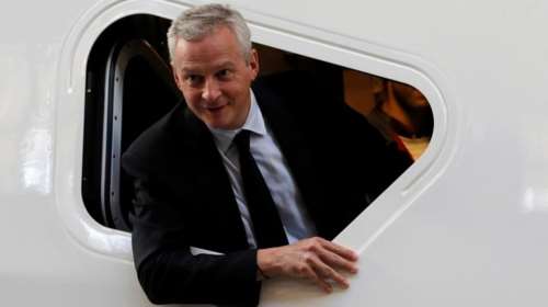 Στο Βερολίνο ο Λε Μερ με το βλέμμα στην ηγεσία του Eurogroup