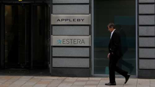 FAZ: Εκατόν είκοσι πολιτικοί από 50 χώρες στα Paradise Papers