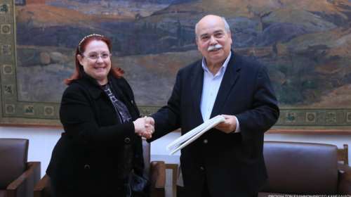 Εκθεση ΓΕΔΔ: Ο «παράδεισος» της κακοδιαχείρισης και διαφθοράς το Δημόσιο