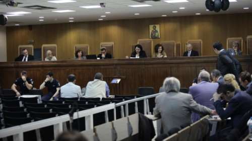 «Κλωτσούσαν το κεφάλι Πακιστανού σαν να βαρούσαν πέναλτι!»