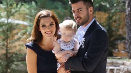 Λασκαράκη - Τσιμιτσέλης: Οι υπέροχες φωτο της κόρης τους που έχει γενέθλια