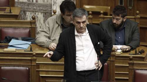 Απαντήσεις Τσακαλώτου με ...Ζαγοροχώρια και Ντοστογιέφσκι