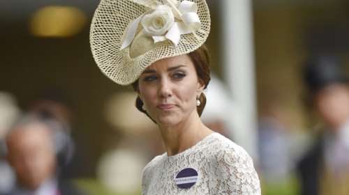 Ο θείος της Κέιτ Μίντλετον γρονθοκόπησε τη σύζυγό του έξω από το σπίτι τους