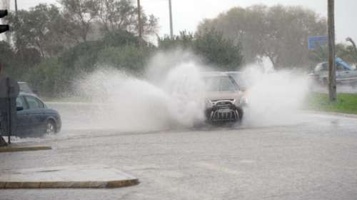 Εκτακτο Δελτίο ΕΜΥ:  Ερχονται ισχυρές καταιγίδες και χαλάζι