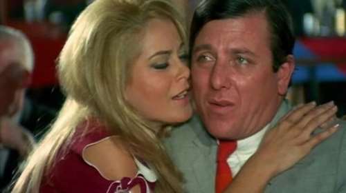 Πώς είναι σήμερα η Ελένη Ερήμου: Σπάνια εμφάνιση σε θεατρική παράσταση