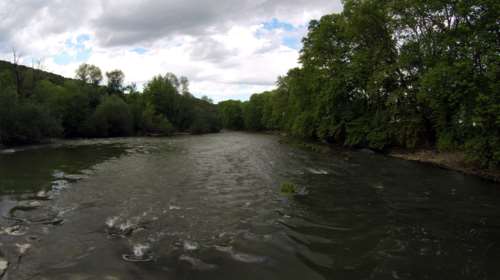 Απότομη άνοδος της στάθμης στον Πηνειό - Πλημμύρες στην Καλαμπάκα - Βίντεο