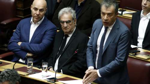 "Διχασμένο" το Ποτάμι:  Ποιοι στηρίζουν Γεννηματά και ποιοι Ανδρουλάκη