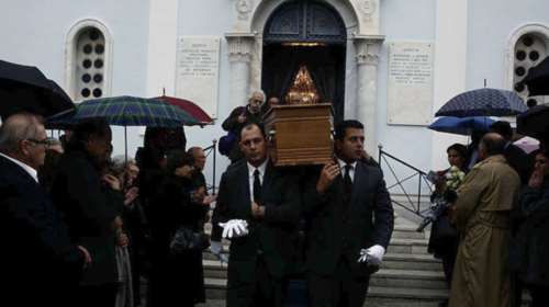 Βροχερό το τελευταίο αντίο στον ακαδημαϊκό Κώστα Βεργόπουλο