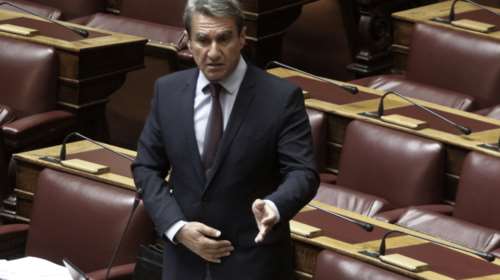 Λοβέρδος: Θέλουν το απόρρητο για να καλύψουν τα ψεύδη και τις πομπές τους