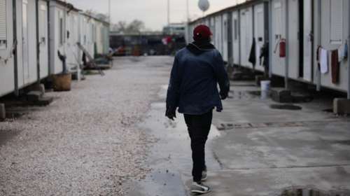 Λέσβος: Αγριες συμπλοκές μεταξύ μεταναστών με νεκρό