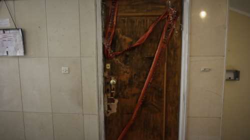 Θρήνος στο κοιμητήριο της Νέας Σμύρνης για τα δίδυμα αγόρια