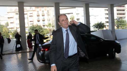 Σταθάκης:Εως την Παρασκευή η συμφωνία της πώλησης μονάδων ΔΕΗ