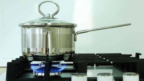 Μειώσεις στο φυσικό αέριο από 1ης Μαίου αναγγέλλει ο ΔΕΣΦΑ