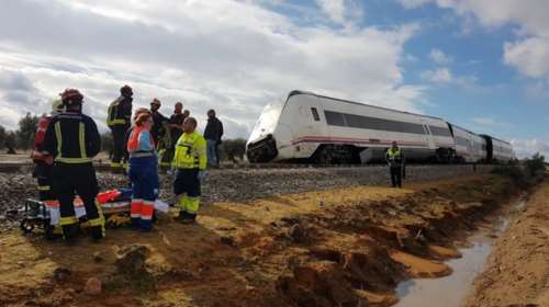 Εκτροχιάστηκε τρένο στην Ισπανία  - Τουλάχιστον 21 τραυματίες