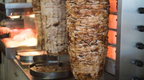 Το Ευρωκοινοβούλιο ίσως απαγορεύσει το κεμπάπ και το ντονέρ!