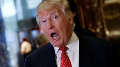 Ο Τραμπ αποσύρει τις ΗΠΑ από το σύμφωνο για τους μετανάστες