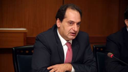 Σπίρτζης:  Έως και τριπλάσιο το πρόστιμο για τους εύπορους οδηγούς