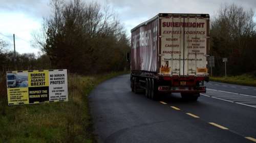 Οι μισοί Βρετανοί επιθυμούν δεύτερο δημοψήφισμα για το Brexit