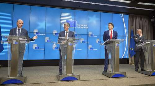 Ντάισελμπλουμ &amp; Μοσκοβισί «απειλούν» τον Βαρουφάκη με δικό τους βιβλίο